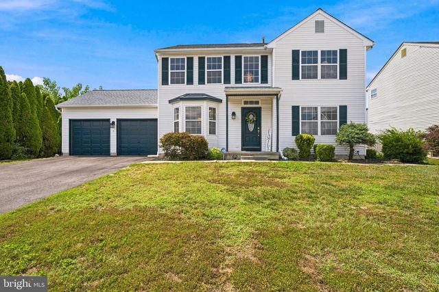 5 MAYFLOWER, Sicklerville, NJ 08081