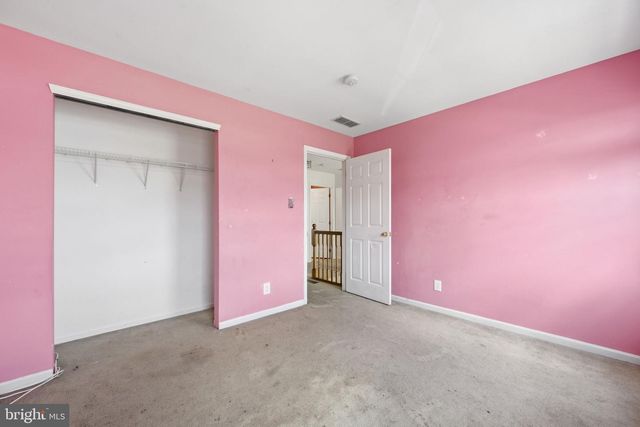 5 MAYFLOWER, Sicklerville, NJ 08081