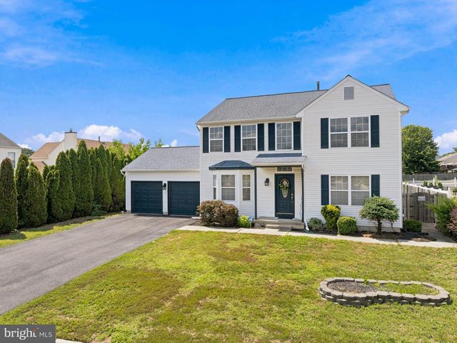 5 MAYFLOWER, Sicklerville, NJ 08081