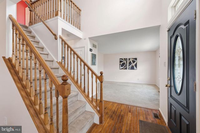 5 MAYFLOWER, Sicklerville, NJ 08081