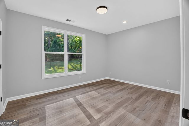 100 Willow Creek Drive, Locust Grove, GA 30248
