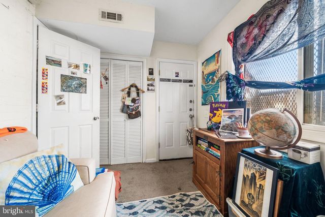 1258 MEIGS PL NE, Washington, DC 20002