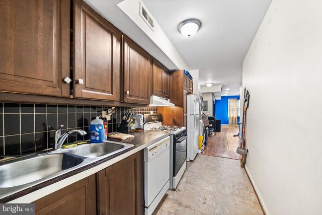 1258 MEIGS PL NE, Washington, DC 20002