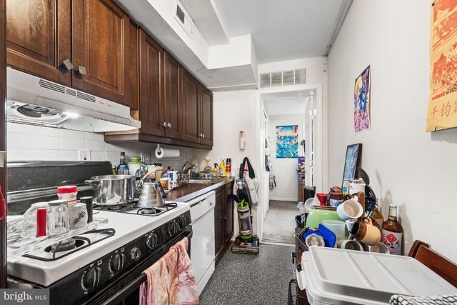 1258 MEIGS PL NE, Washington, DC 20002