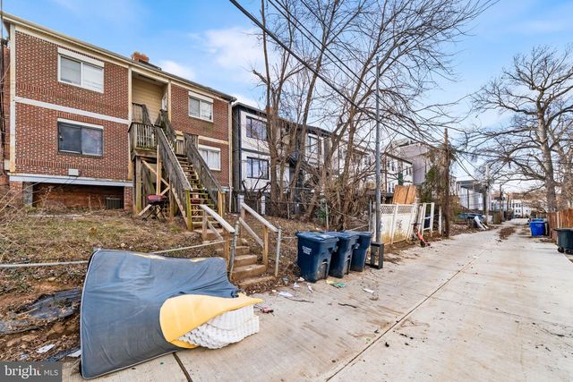 1258 MEIGS PL NE, Washington, DC 20002