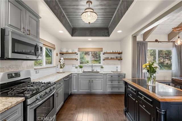 943 Nadelhorn, Lake Arrowhead, CA 92352