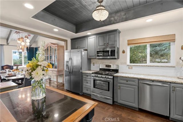943 Nadelhorn, Lake Arrowhead, CA 92352