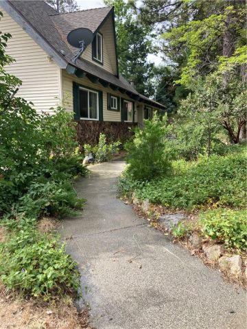 943 Nadelhorn, Lake Arrowhead, CA 92352