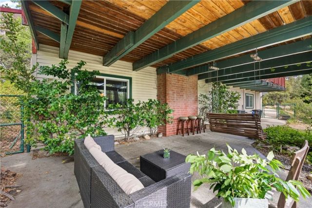 943 Nadelhorn, Lake Arrowhead, CA 92352