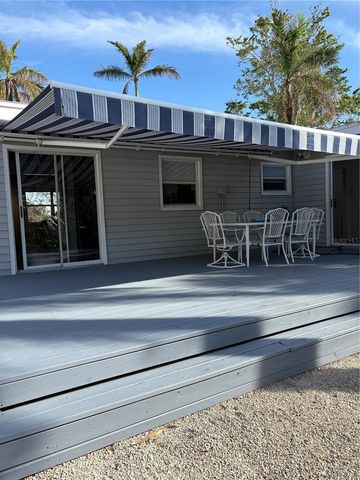 5032 CALLE MINORGA, Sarasota, FL 34242