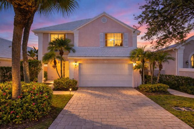 54 Windsor Lane, Palm Beach Gardens, FL 33418