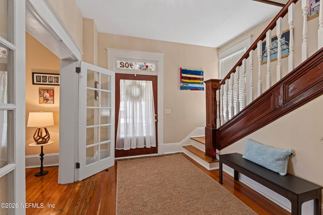 402 E 6TH Street, Jacksonville, FL 32206