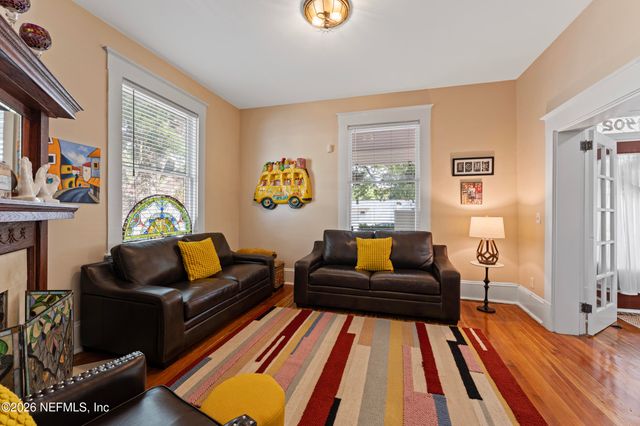 402 E 6TH Street, Jacksonville, FL 32206