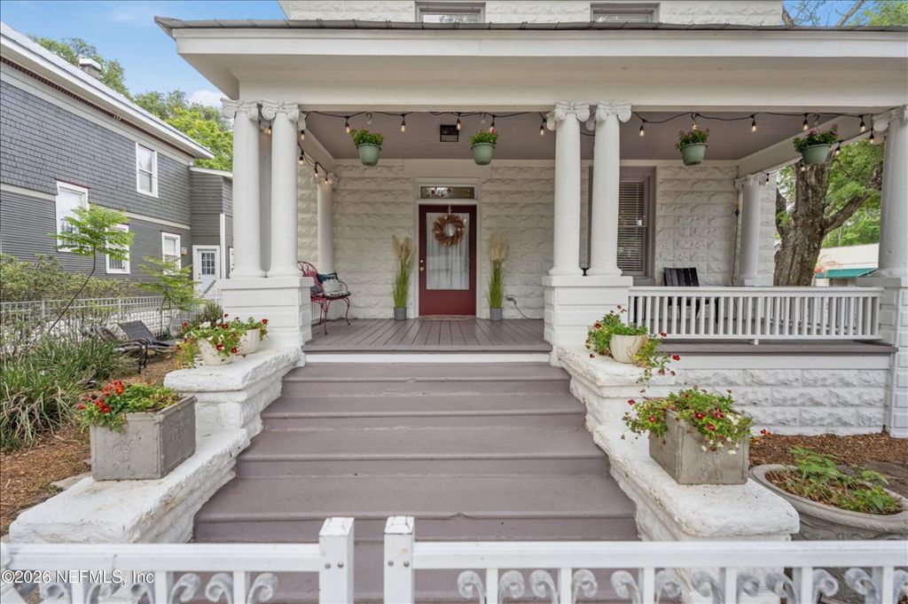 402 E 6TH Street, Jacksonville, FL 32206