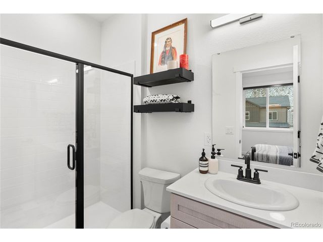 2121 Hummingbird Way 3-204, Georgetown, CO 80444