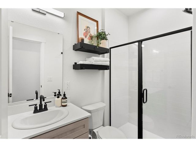 2121 Hummingbird Way 3-204, Georgetown, CO 80444