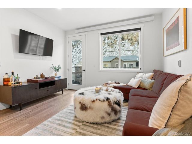 2121 Hummingbird Way 3-204, Georgetown, CO 80444