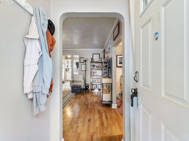 3003 WATSON Ave, Vancouver, WA 98661