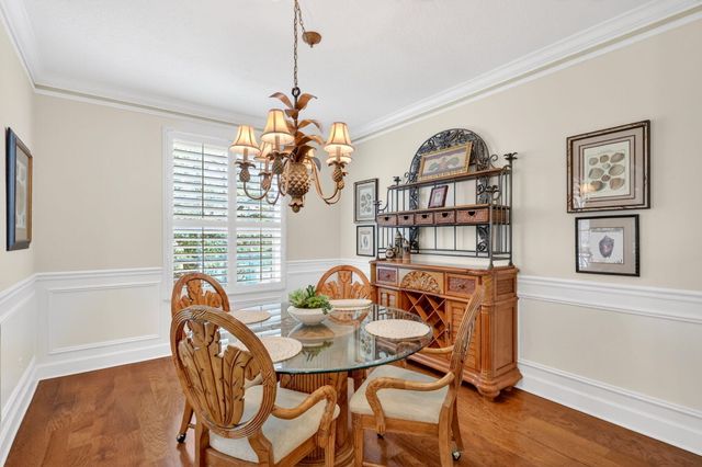 540 SW Akron Avenue, Stuart, FL 34994