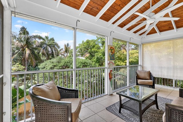 540 SW Akron Avenue, Stuart, FL 34994