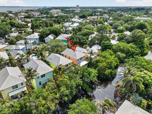 540 SW Akron Avenue, Stuart, FL 34994