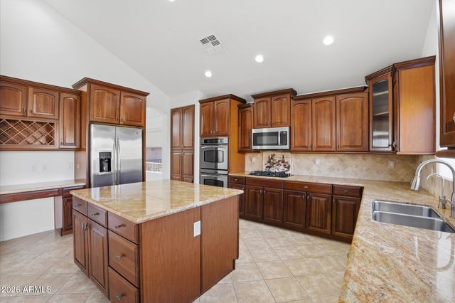 3234 W RAPALO Road, Phoenix, AZ 85086