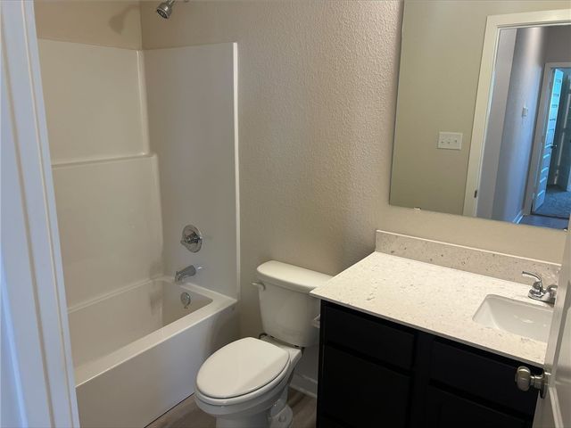 225 Cross Lane, Caldwell, TX 77836