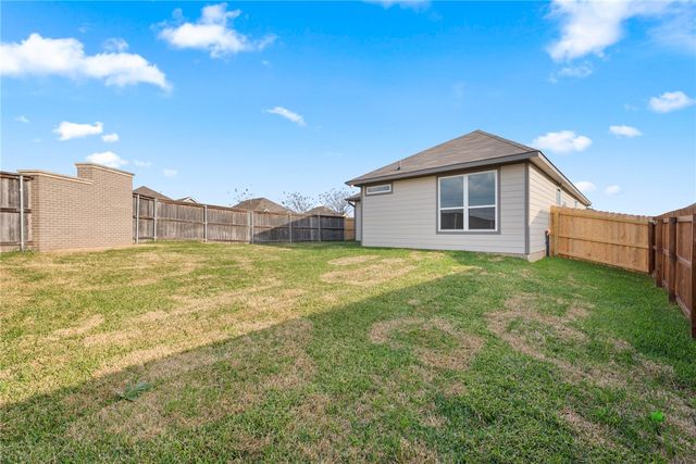 225 Cross Lane, Caldwell, TX 77836