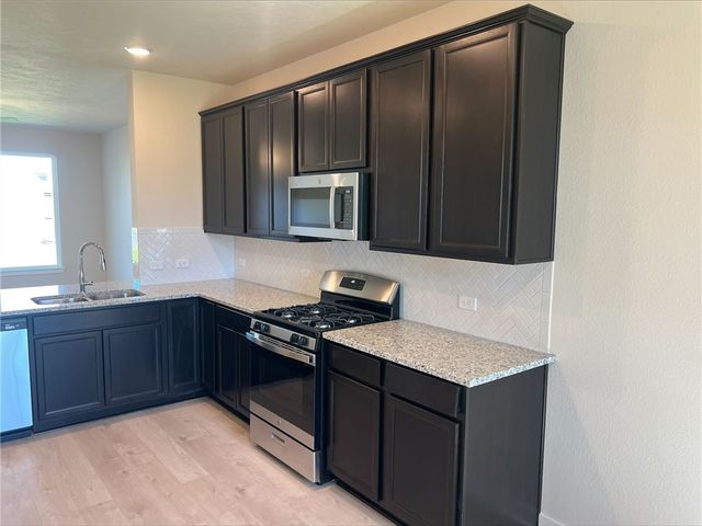 225 Cross Lane, Caldwell, TX 77836