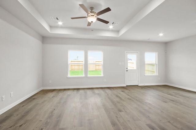 533 Wax Myrtle Way, Hockley, TX 77447