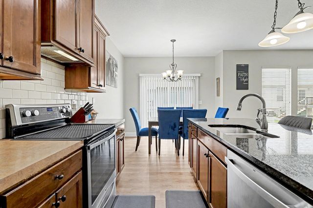 933 W Threewood, Andover, KS 67002