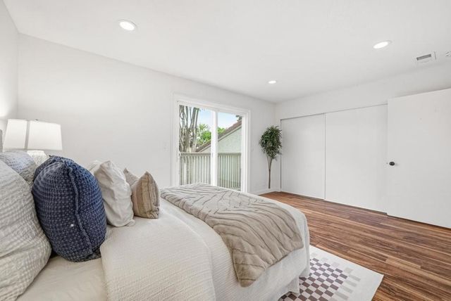 117 Mission Drive, East Palo Alto, CA 94303