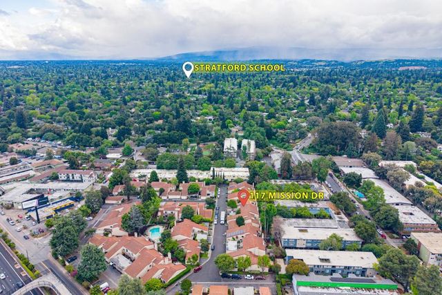 117 Mission Drive, East Palo Alto, CA 94303