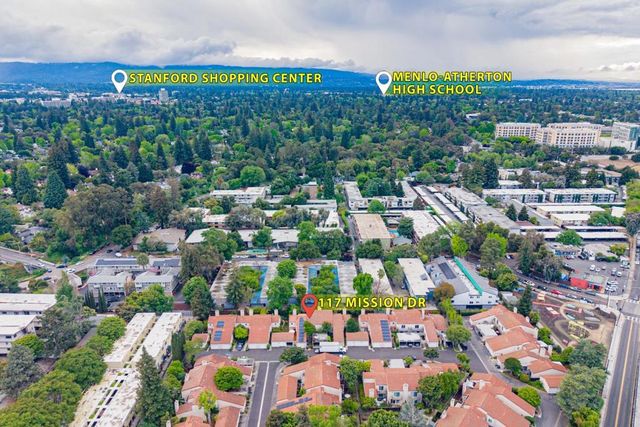 117 Mission Drive, East Palo Alto, CA 94303