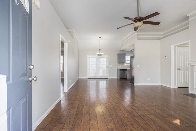 2808 Candlewicke Dr, Spring Hill, TN 37174