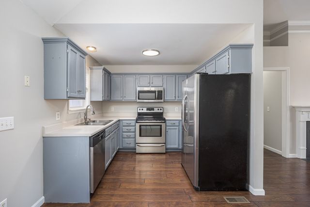 2808 Candlewicke Dr, Spring Hill, TN 37174