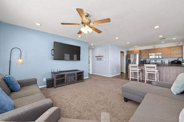 1127 County Road 299, Sargent, TX 77414