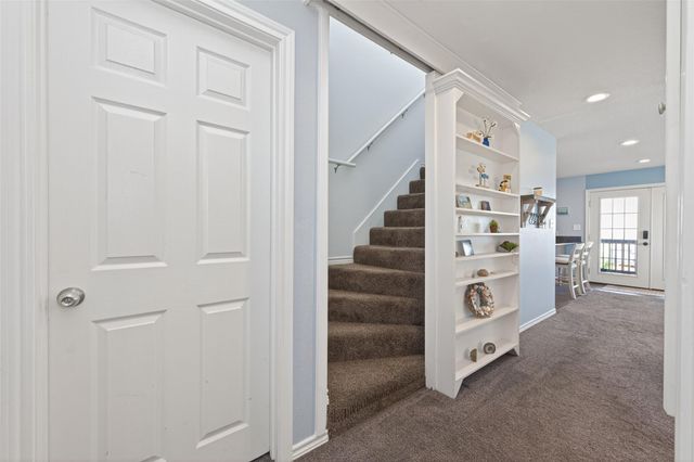 1127 County Road 299, Sargent, TX 77414