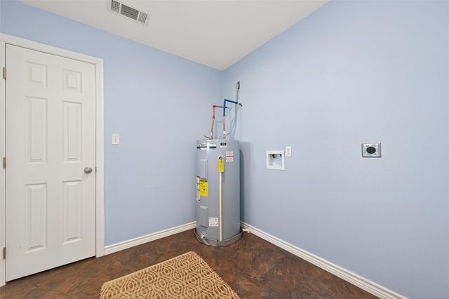 1127 County Road 299, Sargent, TX 77414