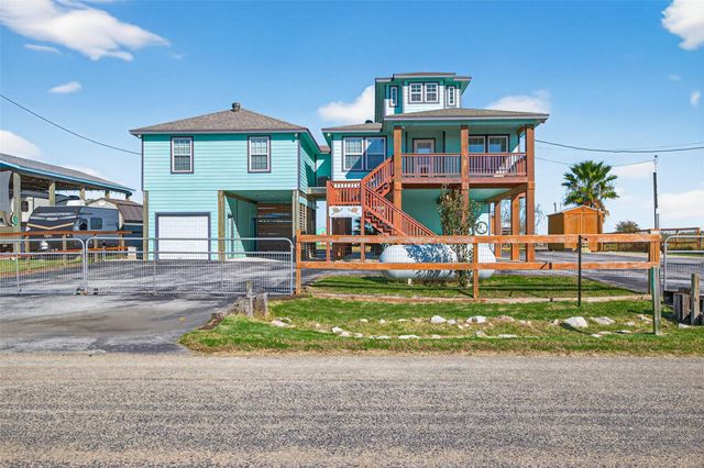 1127 County Road 299, Sargent, TX 77414