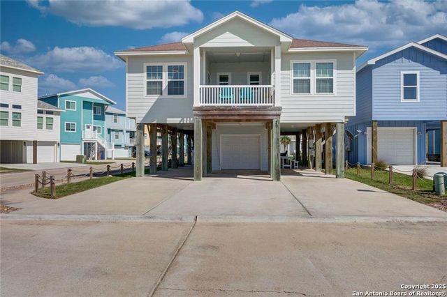 162 La Concha, Port Aransas, TX 78373