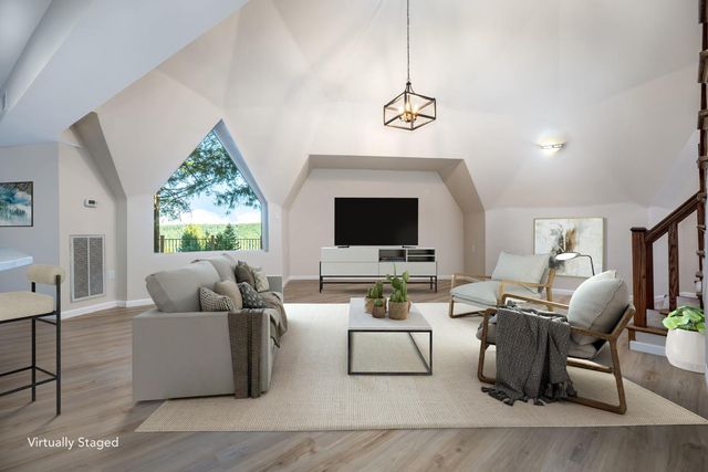 13008 Summit Ridge Dr, Nevada City, CA 95959