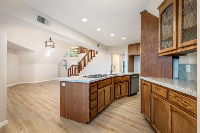 13008 Summit Ridge Dr, Nevada City, CA 95959