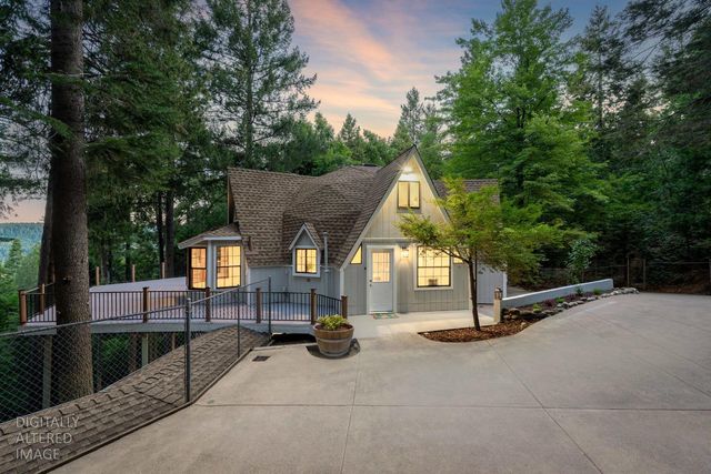 13008 Summit Ridge Dr, Nevada City, CA 95959