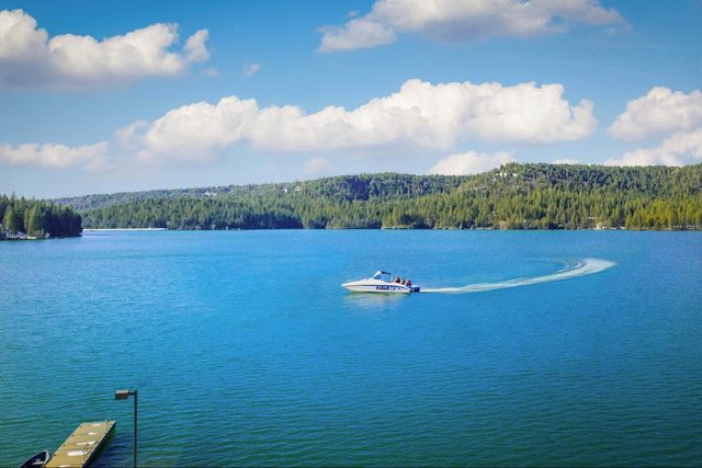 13008 Summit Ridge Dr, Nevada City, CA 95959