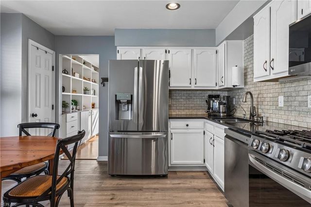 304 Old Hollow RD, Williamsburg, VA 23185