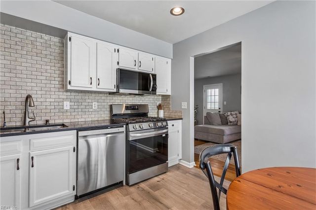 304 Old Hollow RD, Williamsburg, VA 23185