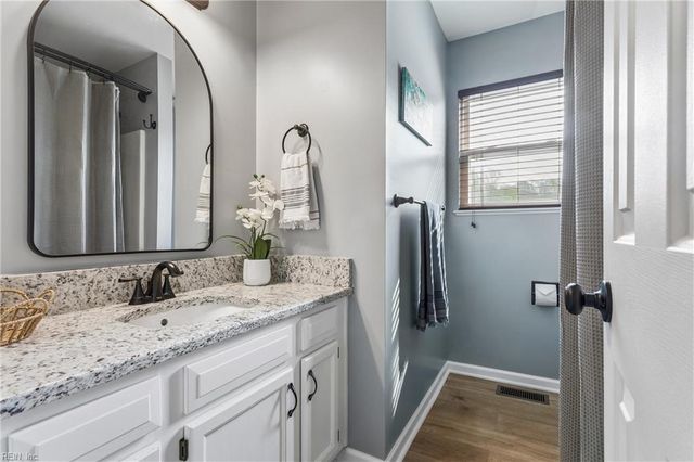 304 Old Hollow RD, Williamsburg, VA 23185
