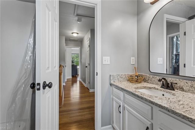304 Old Hollow RD, Williamsburg, VA 23185
