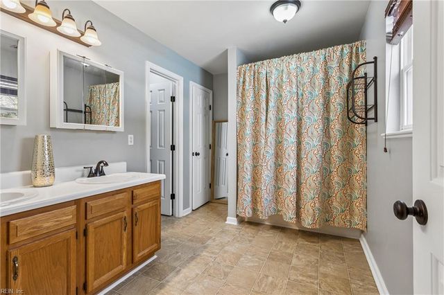 304 Old Hollow RD, Williamsburg, VA 23185